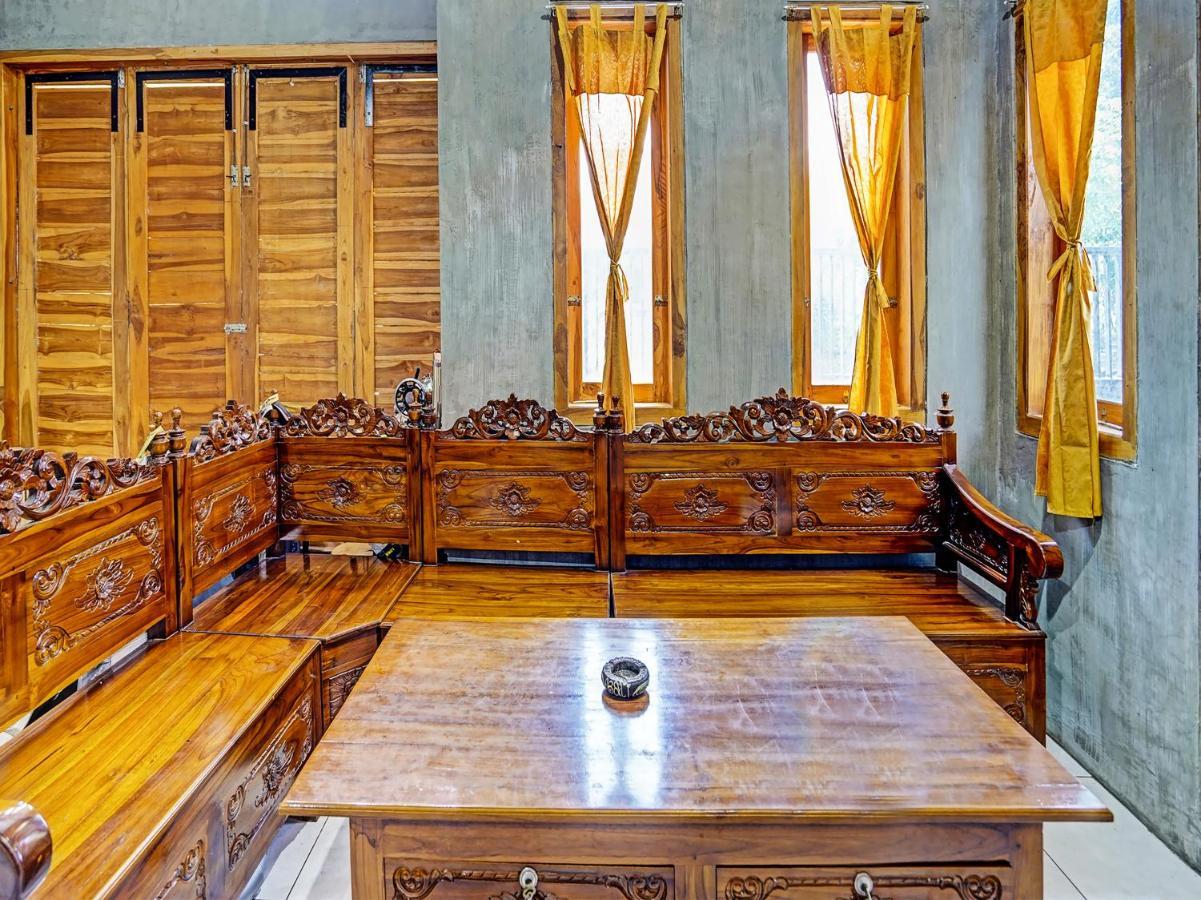 Spot On 91824 Rumah Kaloka Syariah Probolinggo Zewnętrze zdjęcie