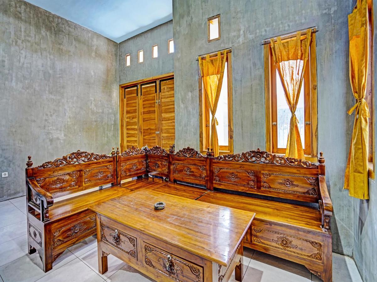 Spot On 91824 Rumah Kaloka Syariah Probolinggo Zewnętrze zdjęcie